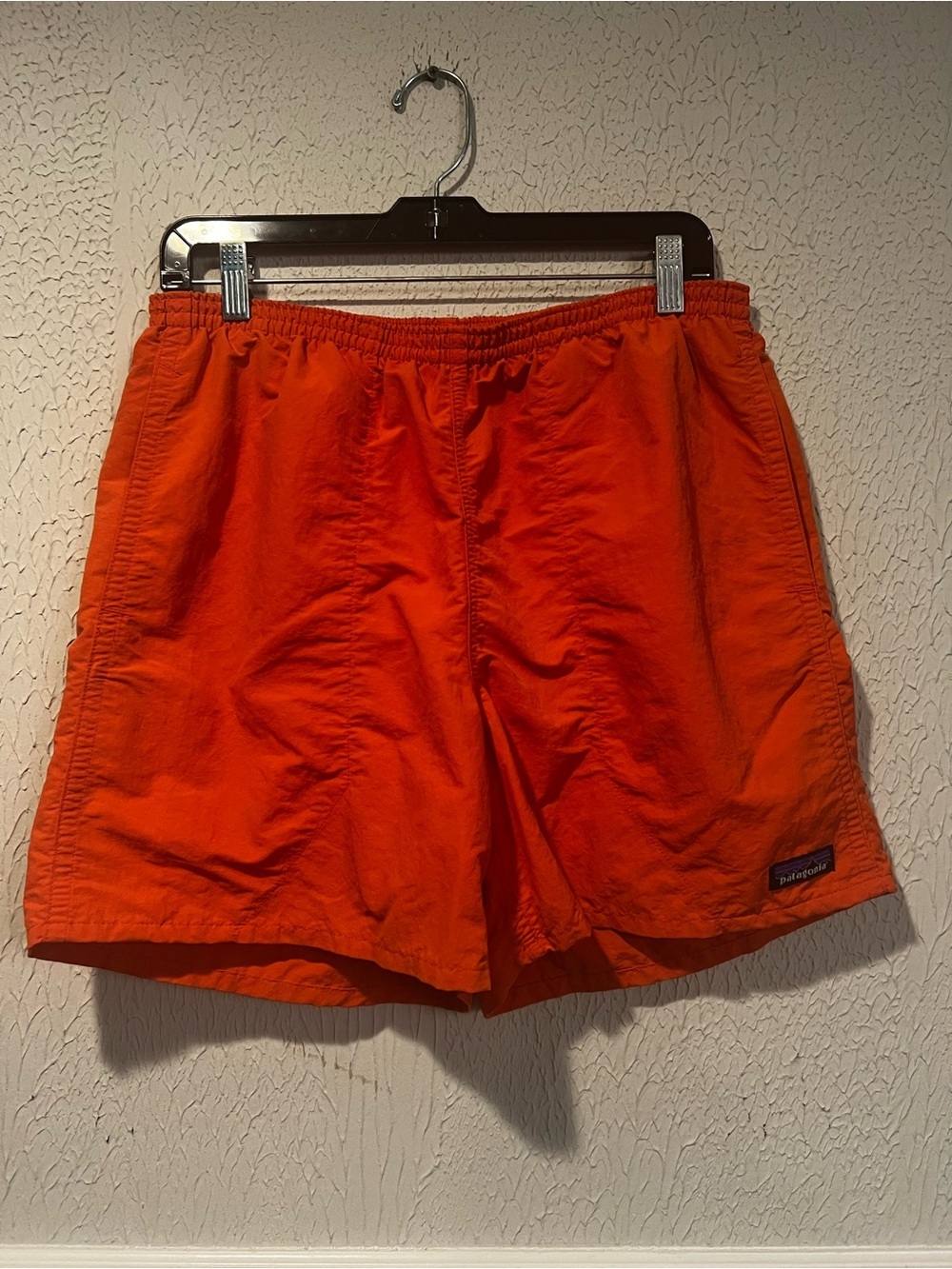 Patagonia Orange Baggies shorts size medium - Picture 2 of 11